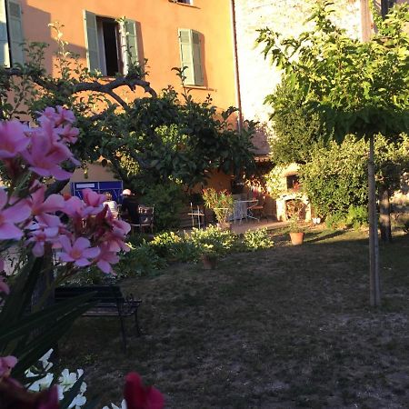 Les Lauriers Bed and Breakfast Camps-la-Source Εξωτερικό φωτογραφία
