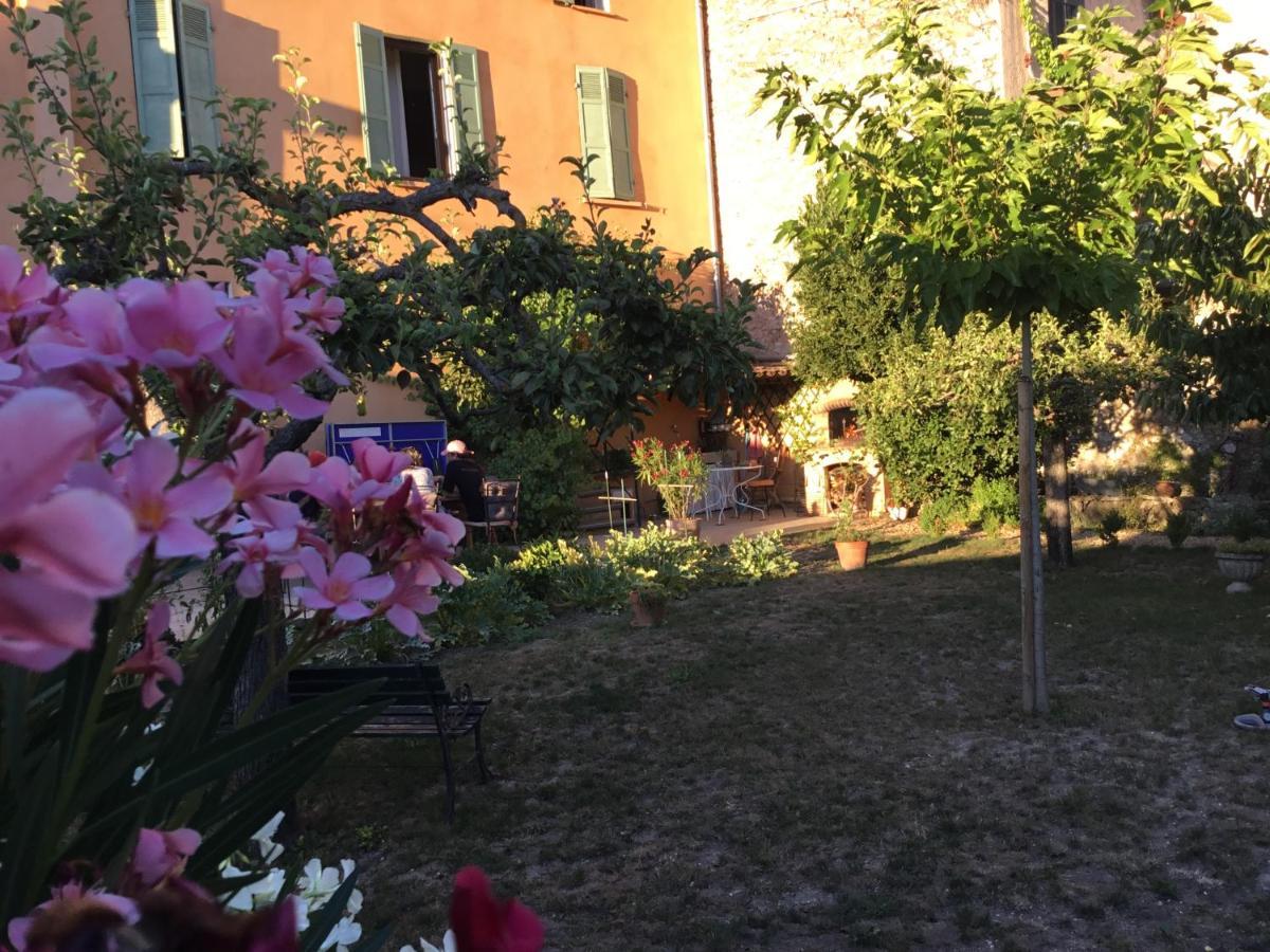 Les Lauriers Bed and Breakfast Camps-la-Source Εξωτερικό φωτογραφία